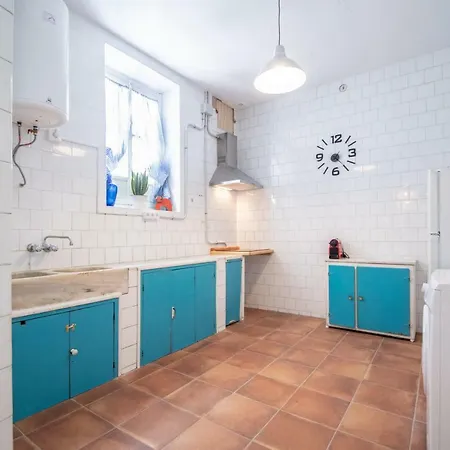 Apartamento La Moderna Apartment *