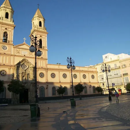 Apartamento La Moderna Apartment Cadiz