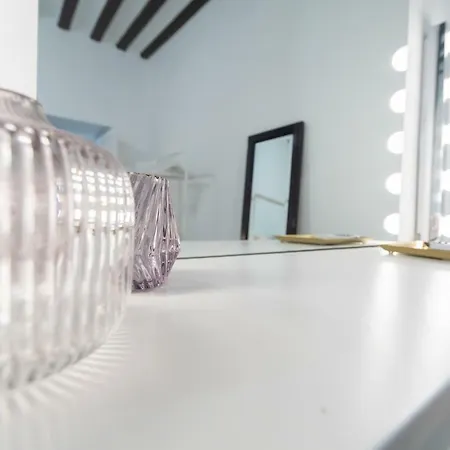 Apartamento La Moderna Apartment *